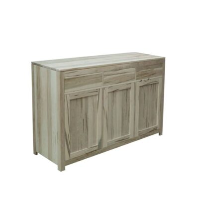 Williamsburg sideboard with 3 doors and 3 drawers above the doors